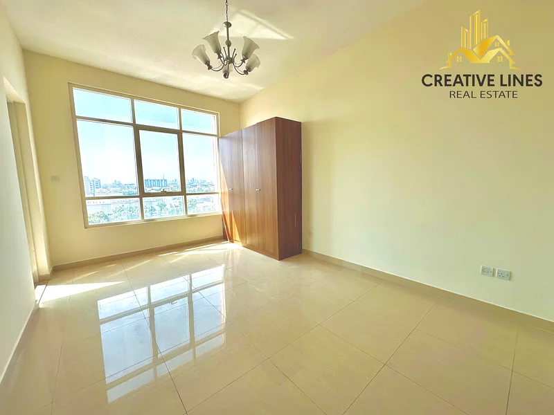 Close To Park Nice 3bhk Available For Family63757164472195112