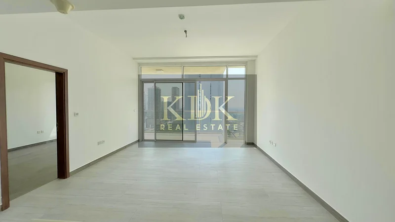 Bigger Size | Prime Location | Vacant63781516218881111