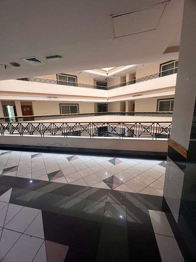 📢 Annual Rent – One Bedroom with Hall Available in Al Majaz 3 – Sharjah 🏢63812618016387111