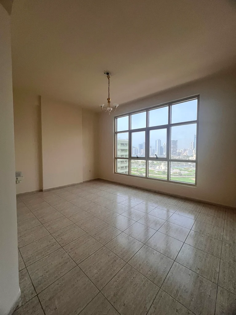📢 Annual Rent – One Bedroom with Hall Available in Al Majaz 3 – Sharjah 🏢63812618016387114