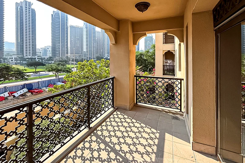 Bright And Spacious | Community View | View Today63772025254147113