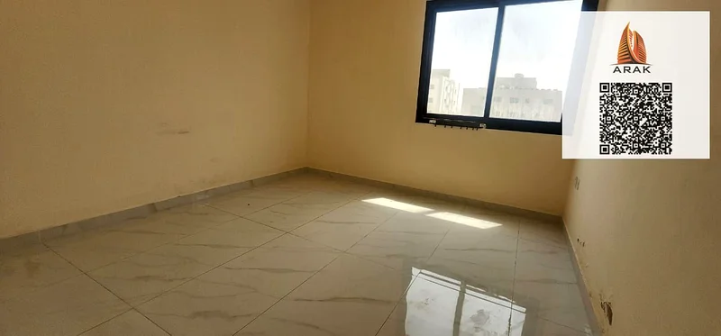 🏡 شقة سنوية للإيجار – الجرف 3 | 2BHK لا تفوت هذه الفرصة الرائعة للعيش في موقع متميز في الجرف 3! ✨ تفاصيل الشقة: 263713885158531112