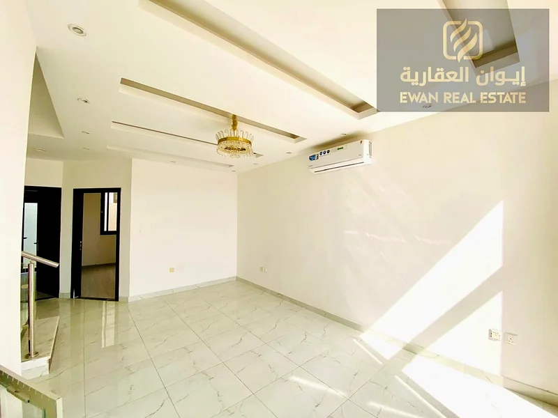 فيلا تاون هاوس مميزة على الشارع الرئيسي* للإيجار السنوي في الزاهية، موقع استراتيجي قريب من جميع الخدمات....63710518655361114