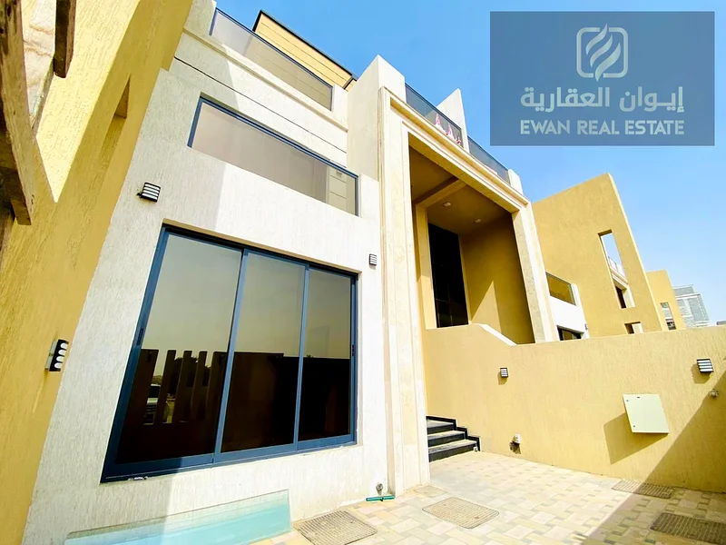 فيلا تاون هاوس مميزة على الشارع الرئيسي* للإيجار السنوي في الزاهية، موقع استراتيجي قريب من جميع الخدمات....63710518655361112