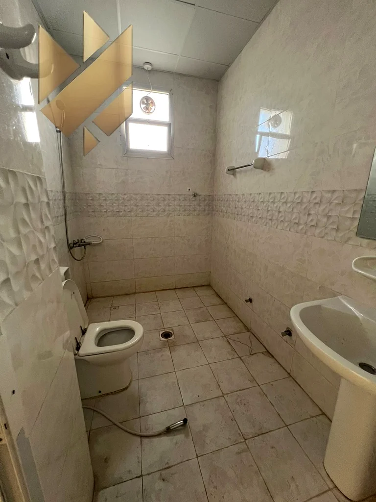 فيلا سكنية للإيجار السنوي في عجمان – الياسمين | بدون مكيفات63718195575297113