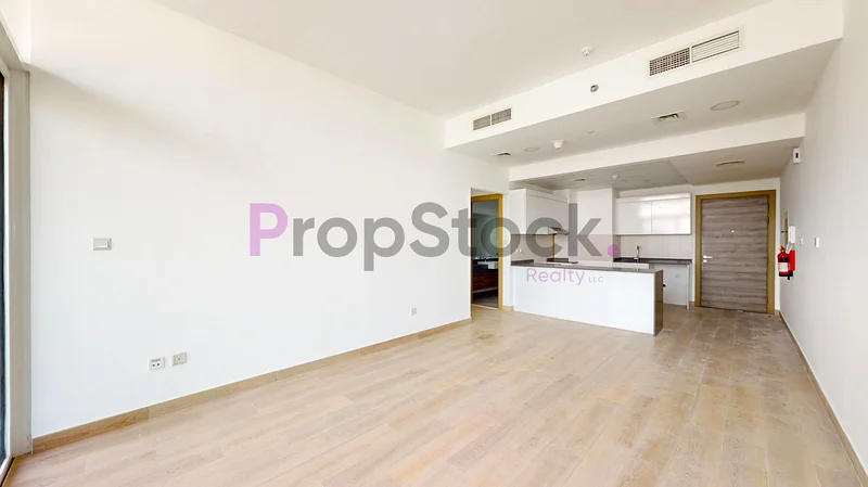 Vacant with Keys | Well Maintained | Flexible63781923379074110