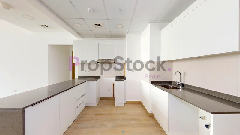 Vacant with Keys | Well Maintained | Flexible63781923379074111