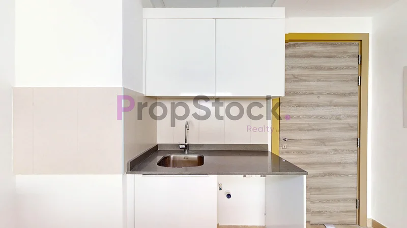Vacant with Keys | Well Maintained | Flexible63781923379074114