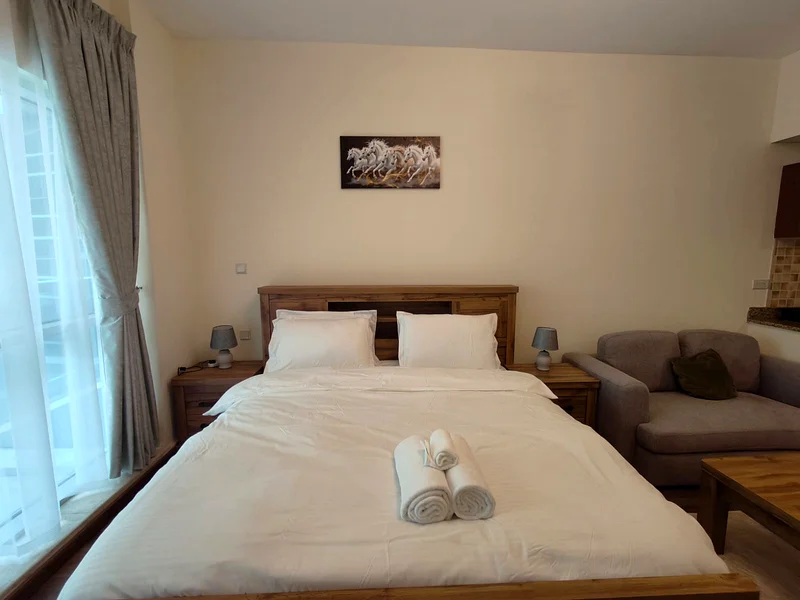 Fully Furnished Studio with Balcony – Safeer Tower 2, Business Bay | Monthly Rent63835892270850114