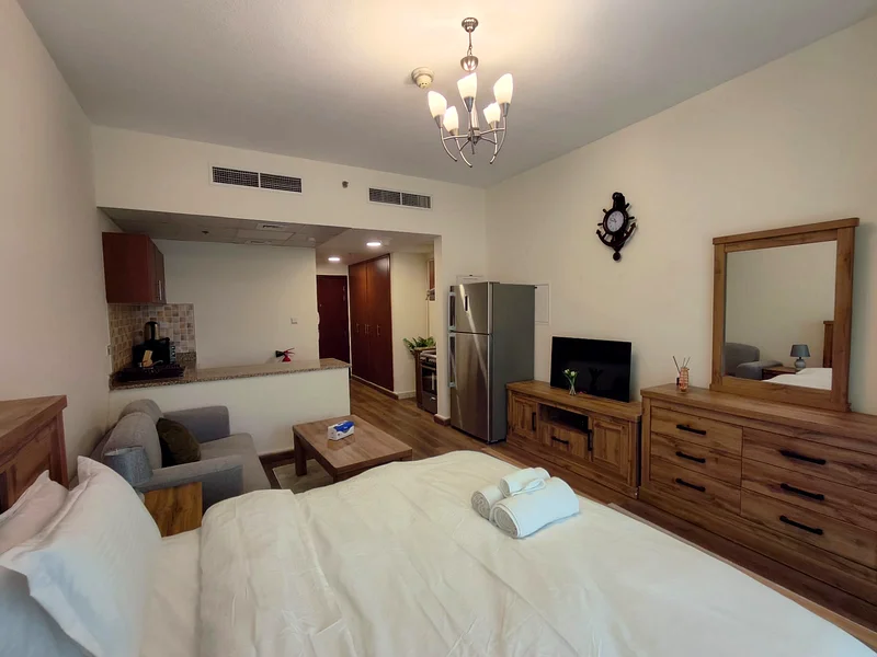 Fully Furnished Studio with Balcony – Safeer Tower 2, Business Bay | Monthly Rent63835892270850112