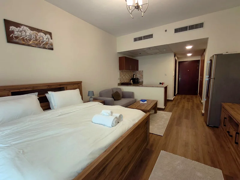 Fully Furnished Studio with Balcony – Safeer Tower 2, Business Bay | Monthly Rent63835892270850113