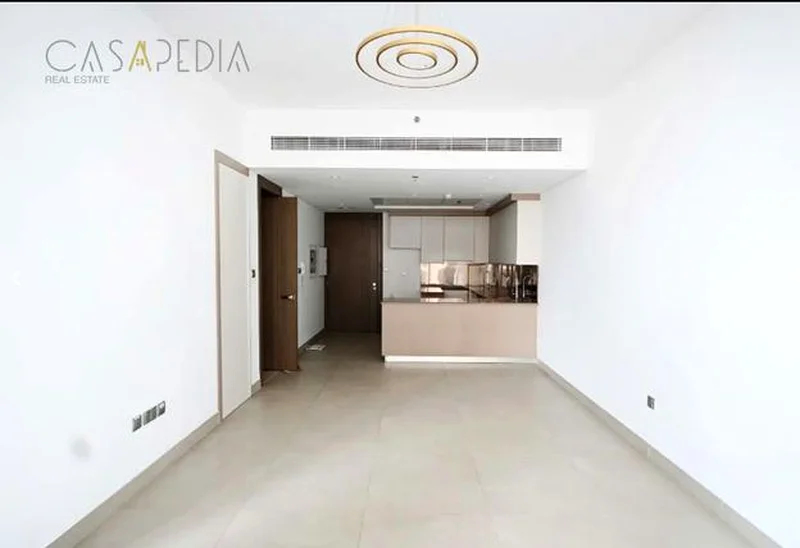 Bright and Large Layout I Open View I balcony63798818450690111