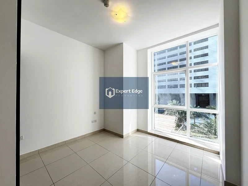 Well Maintained | Modern 2 BR | Prime Location63745657827074112