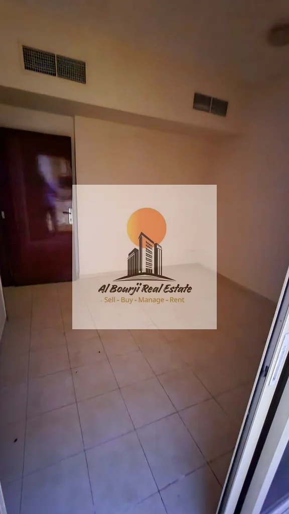 🏠 شقة بغرفة نوم واحدة + صالة للإيجار – الجرف 2، عجمان ✨ مميزات الشقة: غرفة نوم واحدة + صالة واسعة شرفة كبيرة مع تهوية ممتازة63715124095747112