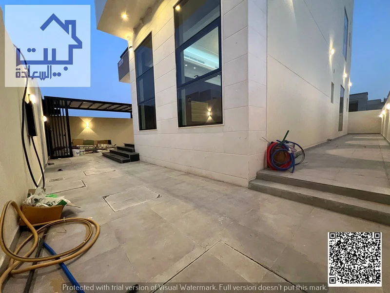 The villa of your dreams at an attractive price, directly next to the Azha complex, including half the registration and ownership fees. Freehold for a63909007027714114