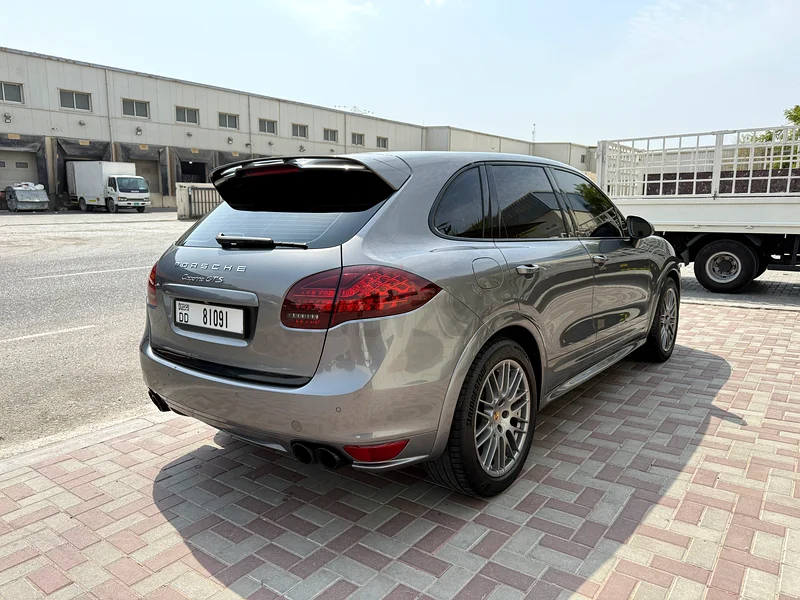 Porsche Cayenne GTS63699038846594113