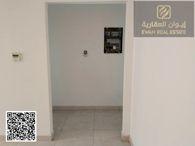 شقة مكونة من غرفتي نوم وثلاثة حمامات في الروضة 163720507157379112