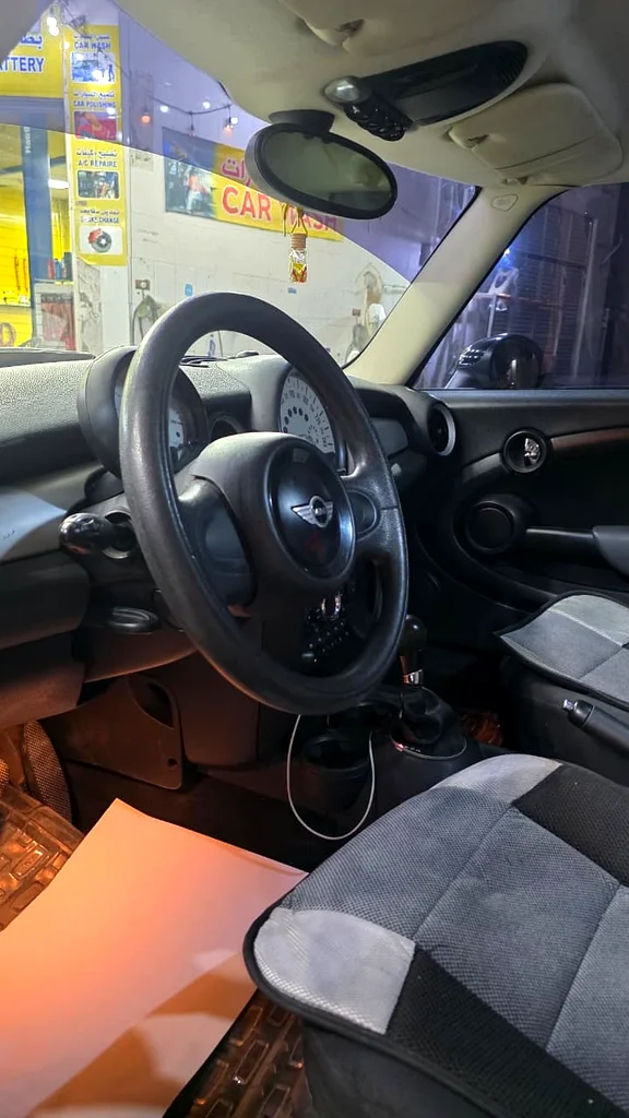 قيادة سيدات أنيقات ونظيفات63700662085377111