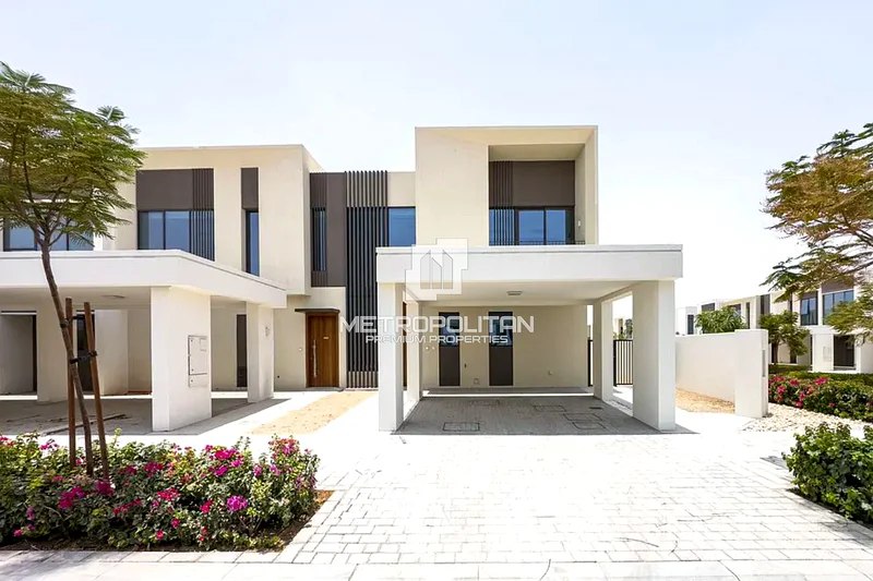 وحدة زاوية | بجوار الحديقة | وحدة خاصة63947555710466112
