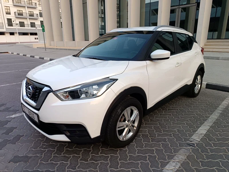 Nissan kicks  gcc car model 202063699058490241112