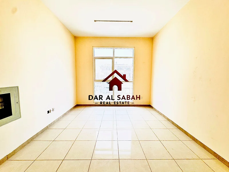 WELL MAINTAINED 1 BEDROOM HALL | BEAUTIFUL MENTINENCE | READY TO MOVE | ON ROAD BUILDING63706148490753111
