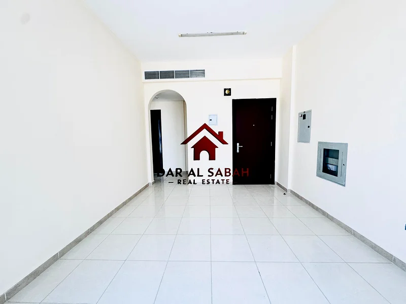 WELL MAINTAINED 1 BEDROOM HALL | BEAUTIFUL MENTINENCE | READY TO MOVE | ON ROAD BUILDING63706148490753110