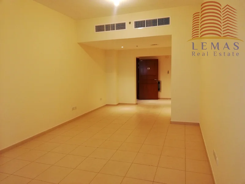 شقة بغرفتي نوم بإطلالة على المدينة مع موقف سيارات مدفوع63889799889921113