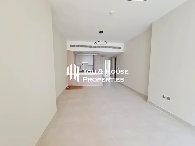 مساحة كبيرة بغرفة نوم واحدة | تخطيط أنيق | جاهز للانتقال63784486665730111