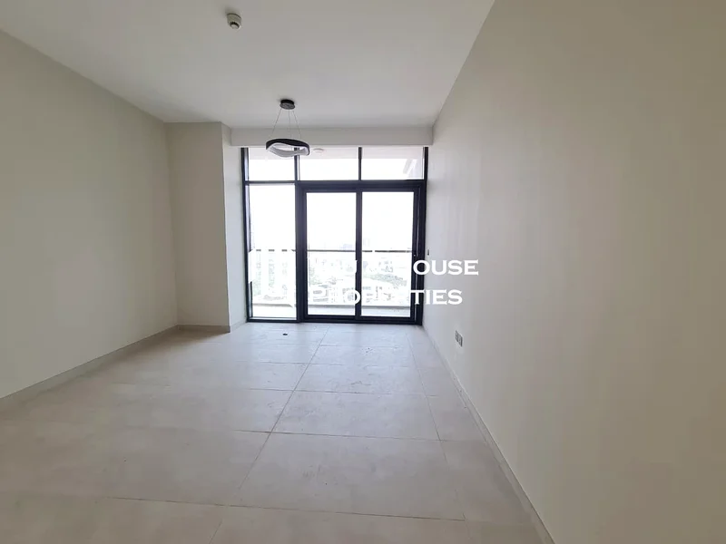 مساحة كبيرة بغرفة نوم واحدة | تخطيط أنيق | جاهز للانتقال63784486665730114