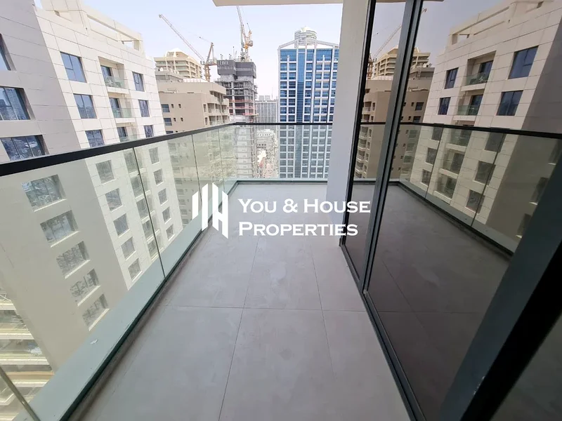 مساحة كبيرة بغرفة نوم واحدة | تخطيط أنيق | جاهز للانتقال63784486665730112