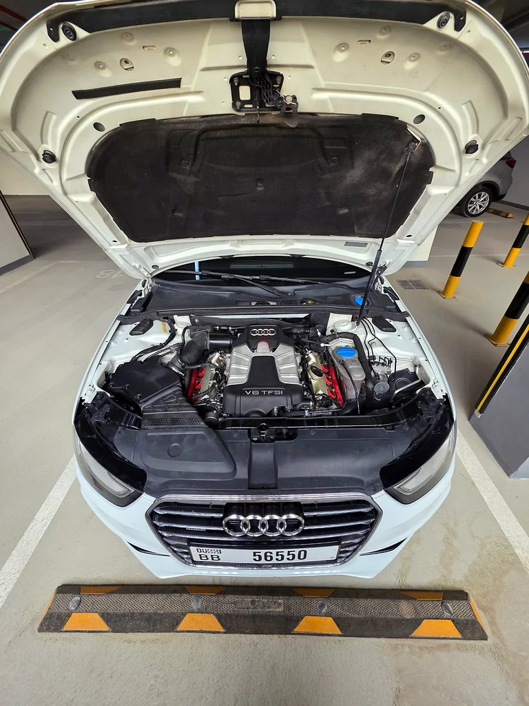 Audi A4 3.0 TFSI S-Line63699035975297111