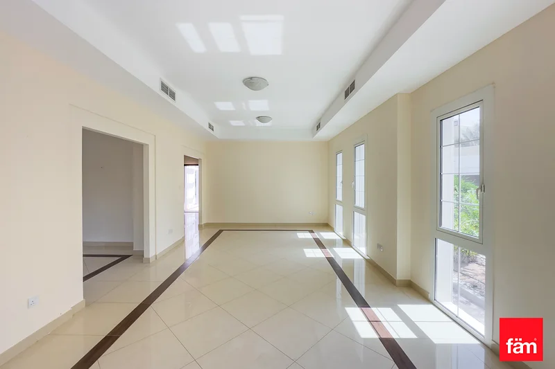 فيلا راحت بثلاث غرف نوم للإيجار جاهزة للانتقال63731179123970113