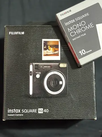 Instax SQ40 Brand New Unopened w/ Free Instax Square