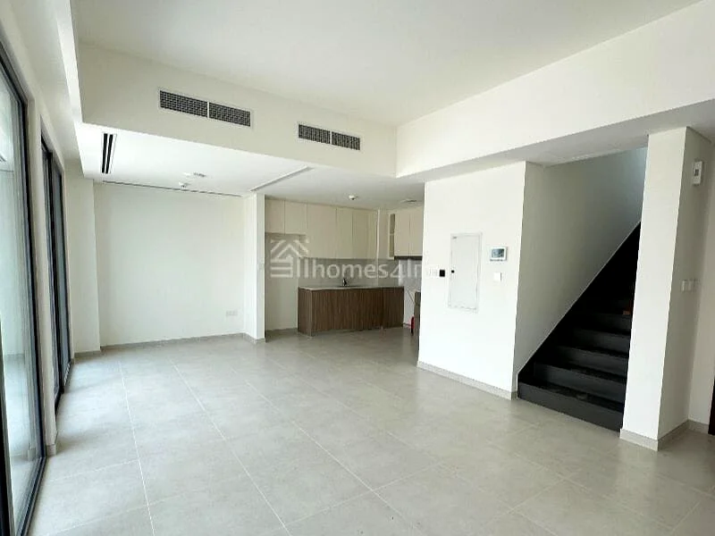PALMA LAYOUT | 3BR+ MAIDS | CLOSE TO PARK63807792645763113