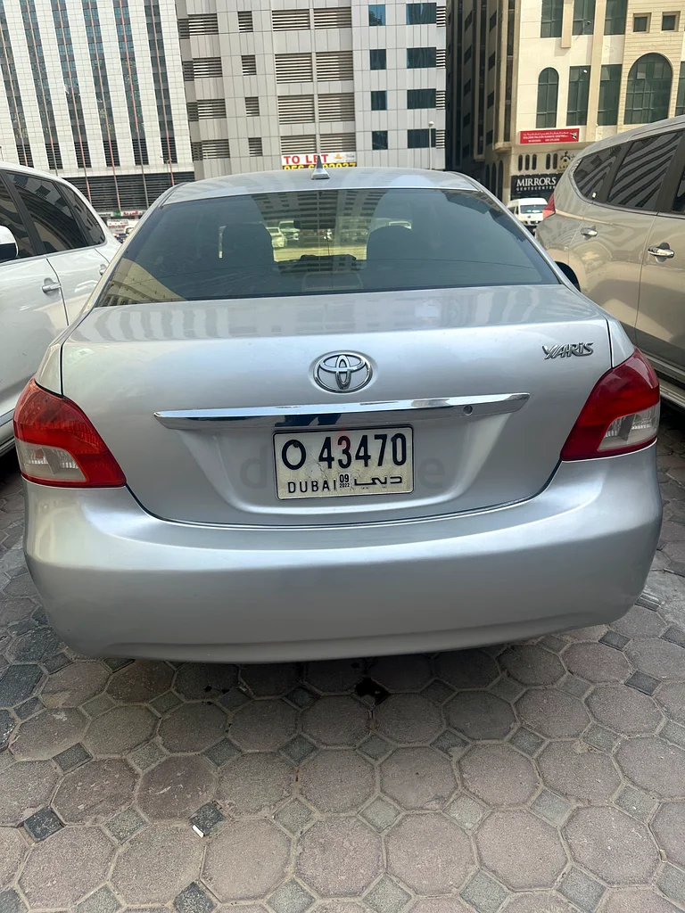 بيع عاجل لسيارة تويوتا ياريس - حالة ممتازة63699051220227110