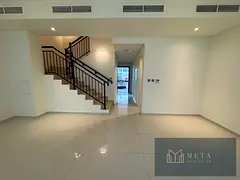 R2M14- Beautiful 3bedroom + Multipurpose room -5 bathroom