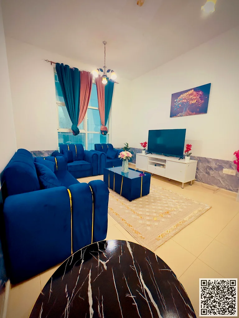 Fully furnished one-bedroom apartment ( 2 bathrooms ) with a hall, with balcony, including all services, with private parking.63838333452290111
