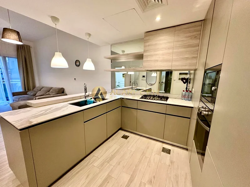 Semi furnished | Bright and Spacious | Must View63780903740290111