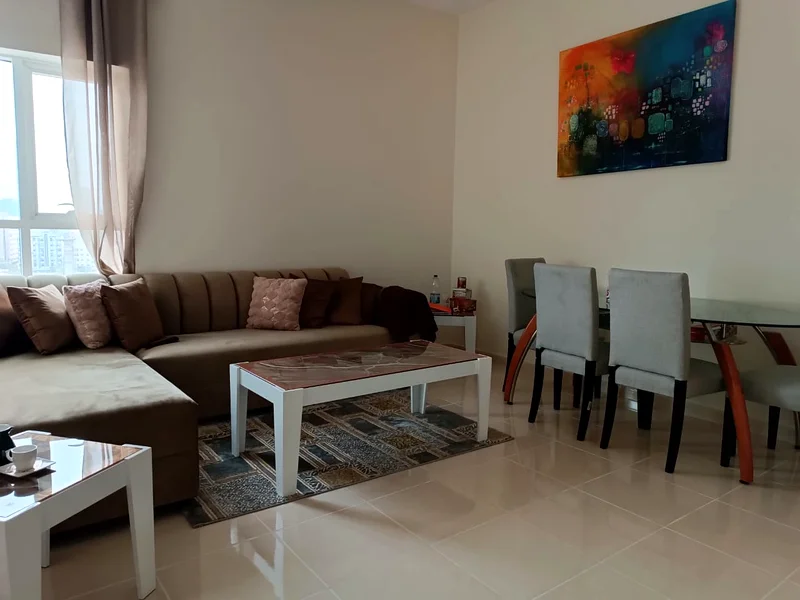 غرفة نوم وصالة في أبراج أورينت A2 - عجمان63874476755074110