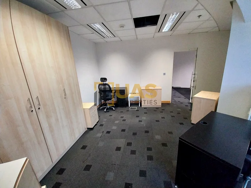 Fully fitted office | Ready to move | city and satwa view64066361090819111