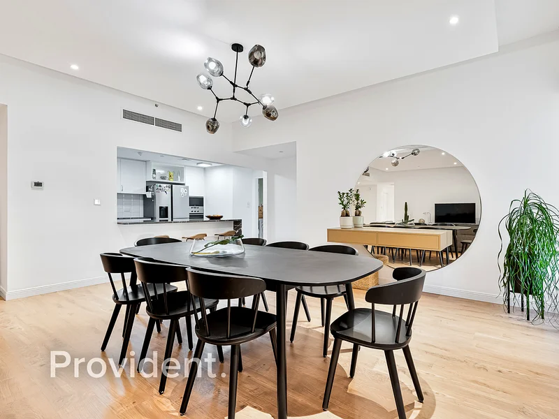 7.3% Net ROI | Upgraded | Close to Beach63937052350339112