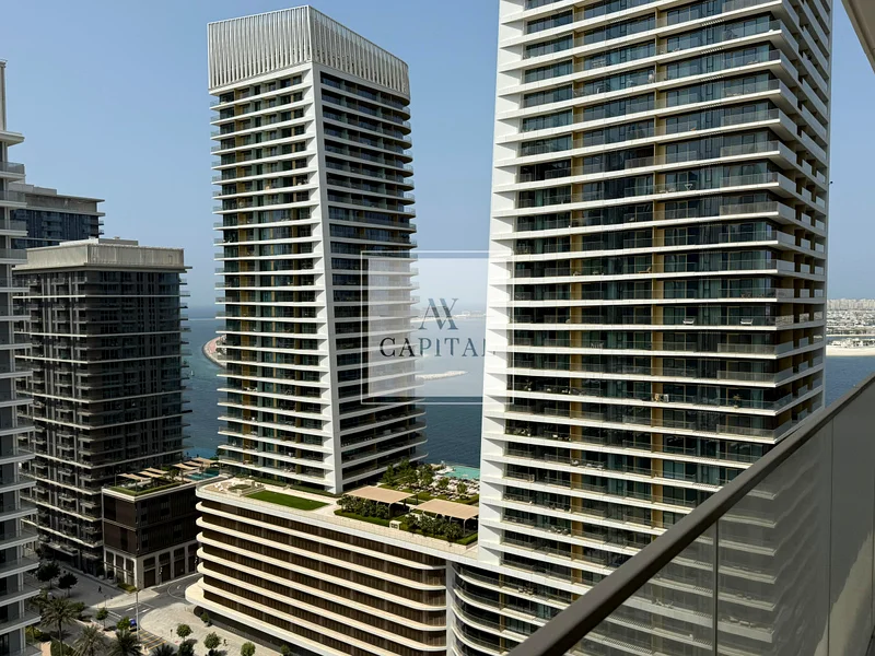Spacious 3BR | Modern Design | Prime Location63733404155137110