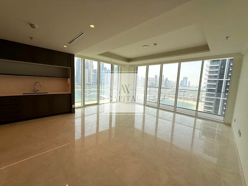 Spacious 3BR | Modern Design | Prime Location63733404155137111