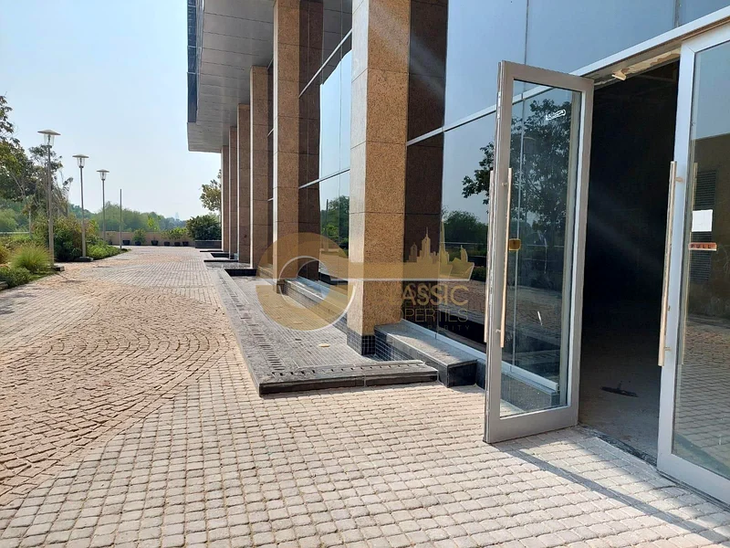Ground Floor | Shell and Core Shop | Rented63823394916738112