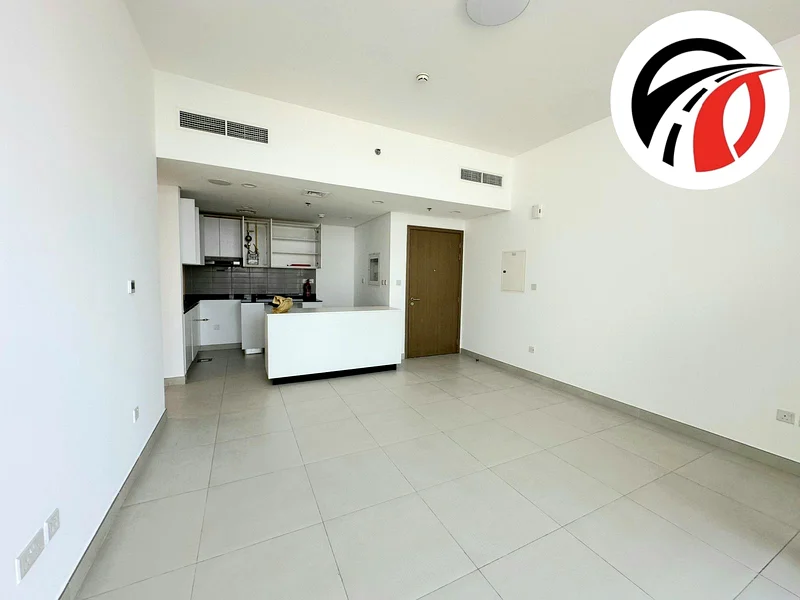 Spacious Apartment ! Park Facing ! Big Size ! With All Aminities ! Ready to Move63751682581122110