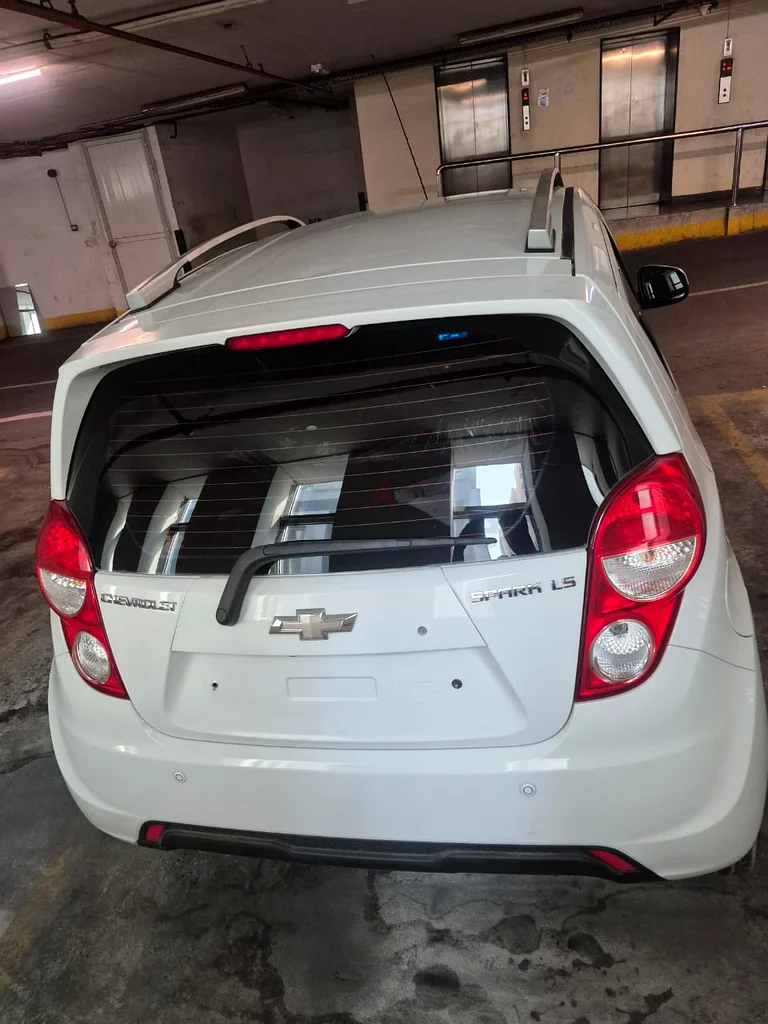 Chevrolet spark 201363700662240769111