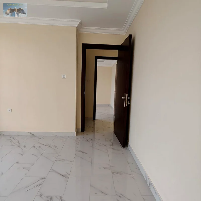 شقة مكونة من غرفتي نوم للإيجار – شارع الاتحاد، عجمان63724125672962114