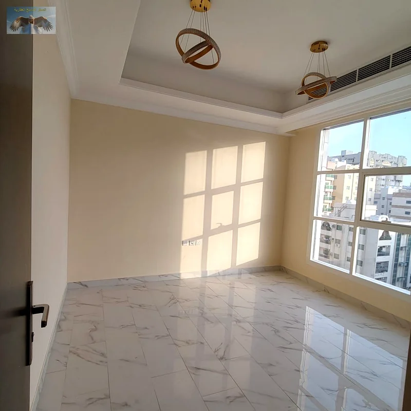 شقة مكونة من غرفتي نوم للإيجار – شارع الاتحاد، عجمان63724125672962110