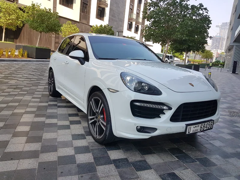 2014 Porsche Cayenne GTS  -4.8L/8 Cyl-Excellent Condition63699038831619110