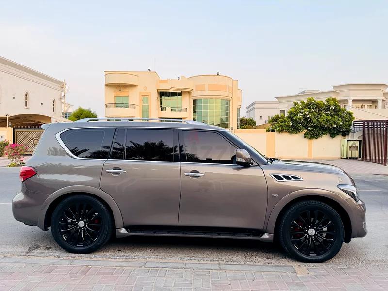 2017 Infiniti QX80 Luxury GCC63699030025475114